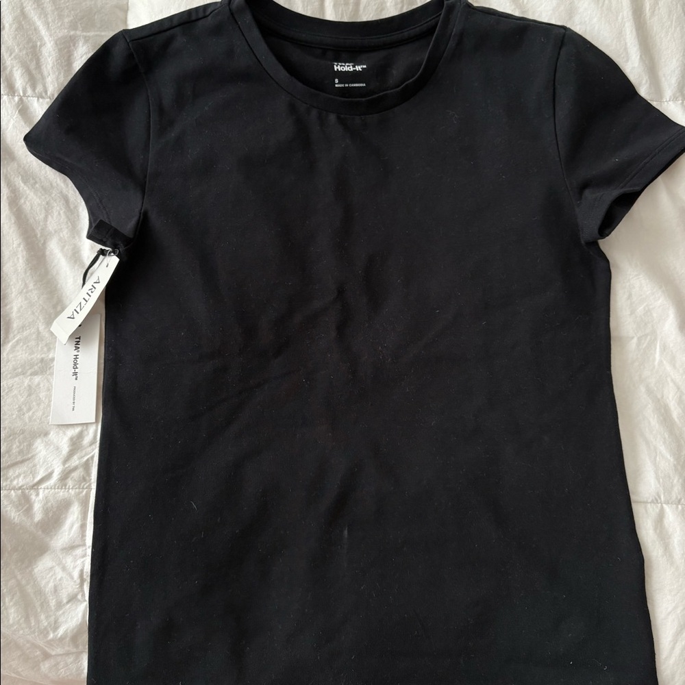 ARITZIA TNA Black Tee